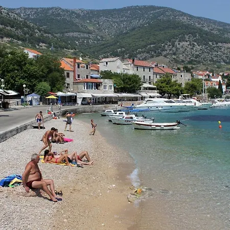 House With A Parking Space Bol, Brac - 12604 Bol