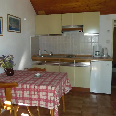 Hébergement de vacances House With A Parking Space Bol, Brac - 12604 Bol